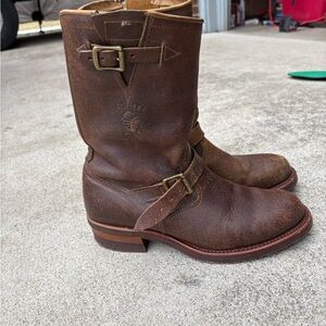 Chippewa Brown waxed flesh Leather Engineer Boots with Brass Buckles 12EE